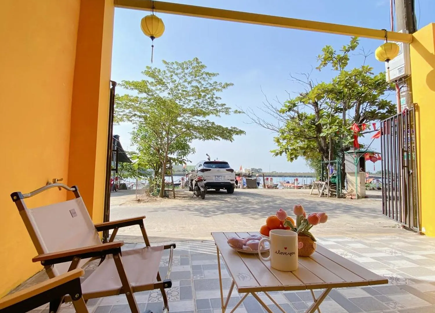 Daisy Homestay Hoian ホイアン 3*,